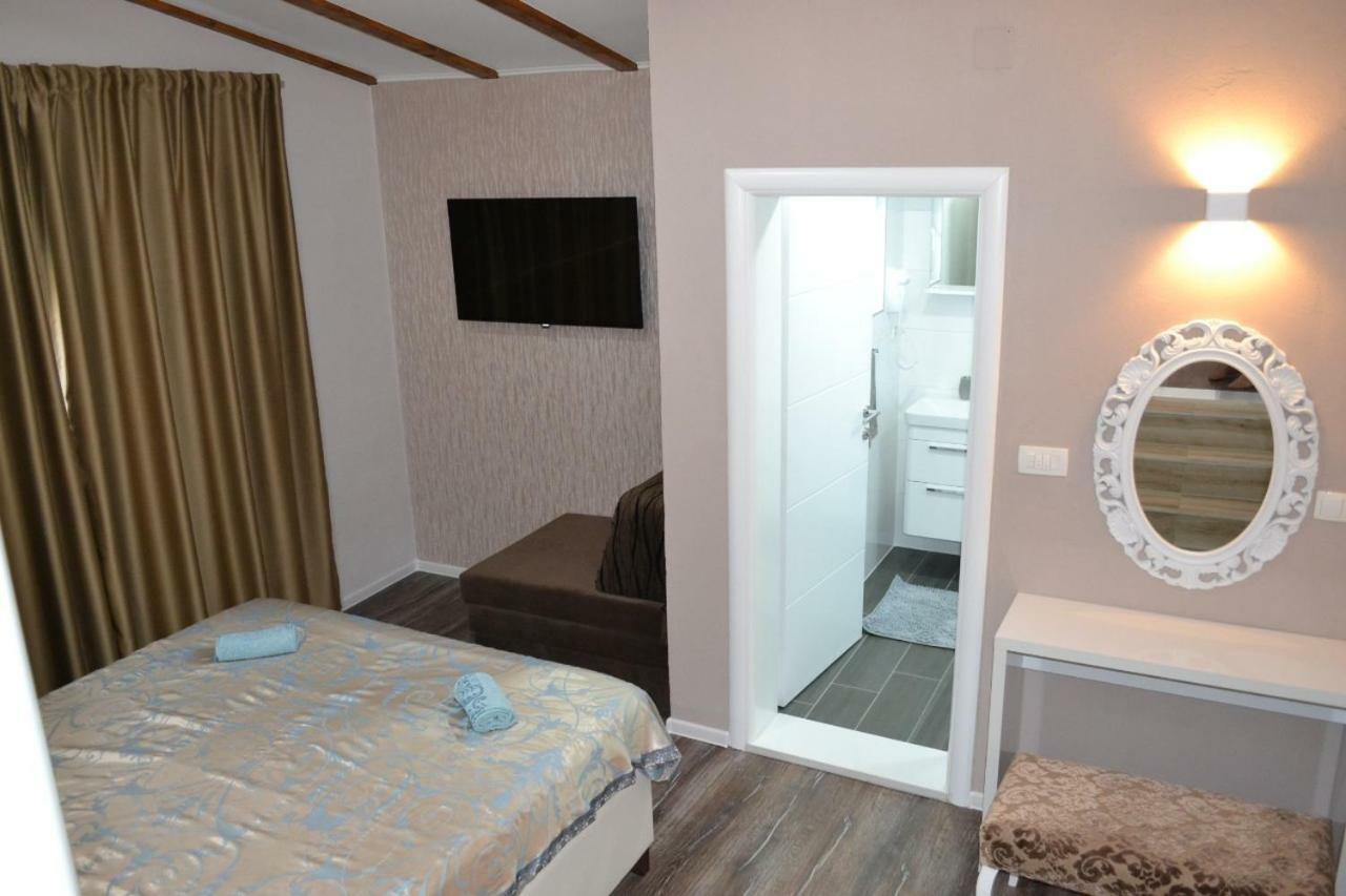 Apartment Oaza Mostar Exterior foto
