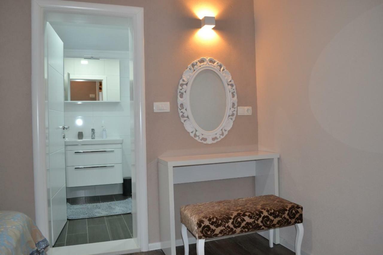 Apartment Oaza Mostar Exterior foto